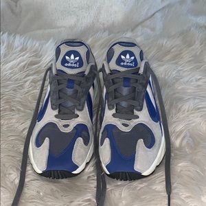 Adidas men tennis shoes